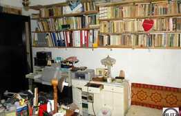 De vanzare 4 camere, 84 mp la cateva minute de Piata Avram Iancu