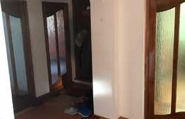 Apartament de 3 camere, 80 mp, decomandat, parcare, Calea Manastur