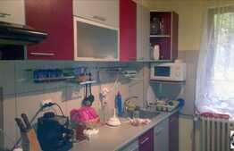 Apartament 2 camere de vanzare, 48 mp utili, zona Hotel Royal, parcare inclusa