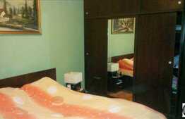 Apartament 2 camere de vanzare, 48 mp utili, zona Hotel Royal, parcare inclusa