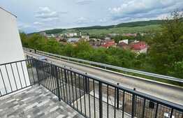 Duplex la prima inchiriere, 106 mp utili, 70 mp teren, zona Petrom