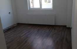 Apartament de 3 camere, 71 mp, terasa 8 mp, Tractorul! 