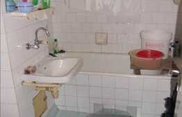 Vanzare 2 camere, decomandat, 52 mp utili, zona 1 Decembrie 1918, boxa subsol