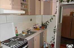 Vanzare 2 camere, decomandat, 52 mp utili, zona 1 Decembrie 1918, boxa subsol