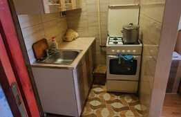 Garsoniera 22mp, etaj intermediar, zona Bulevardul muncii - Auchan Iris