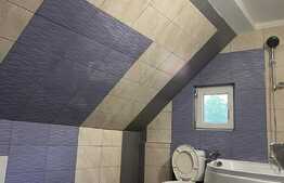 Casa individuala de vanzare ,  500 mp teren , 3 niveluri , acces facil, Luna de Sus 