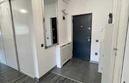 Apartament de lux, 3 camere, 2 bai, parcare, zona Subcetate