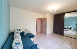 2 camere decomandate, etaj intermediar, parcare! Zona Vivo!