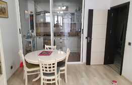 Apartament 3 camere, 78 mp, zona Tractorul