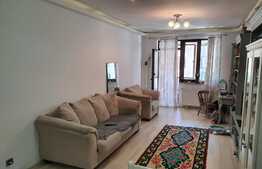 Apartament 3 camere, 78 mp, zona Tractorul