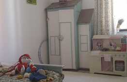 Apartament 3 camere, 78 mp, zona Tractorul