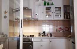 Apartament 3 camere, 78 mp, zona Tractorul