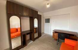 Apartament de 3 camere, decomandat, 70 mp, balcon, zona Fabricii