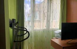 Apartament de 4 camere decomandat, zona Aurel Vlaicu!