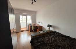 Apartament de 3 camere, decomandat, 70 mp, 3 balcoane, zona strazii Cipariu