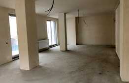 Spatiu comercial de inchiriat, 136 mp, zona Semicentrala!