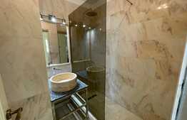 3 camere, etajul 1, finisaje PREMIUM, parcare subterana, zona VIVO