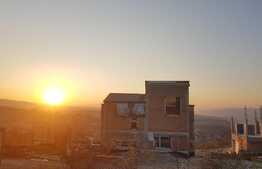 Casa cuplata,110 mp utili, 250 mp teren, panorama, ansamblu de case premium