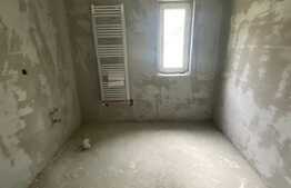 Apartament 3 camere, 66 mp, semifinisat, zona Eroilor!