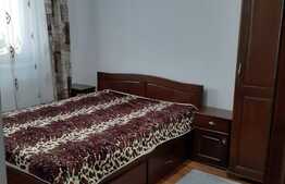 Apartament 3 camere, etaj intermediar si parcare cu CF