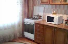 Apartament de vanzare, zona FSEGA, 2 camere decomandate, 55 mp. Boxa inclusa!