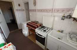 Apartament 2 camere, decomandat, zona strazii Donath