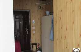 Mansarda cu 1 camera, 36 mp utili, balcon, zona Pietei Floresti!