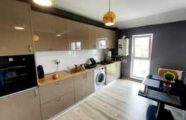 Apartament modern, 64 mp, zona centrala Floresti!