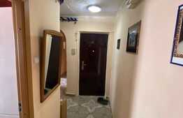 Apartament decomandat, 68 mp, parcare, balcon 6 mp, Codlea 
