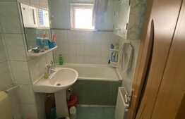 Apartament decomandat, 68 mp, parcare, balcon 6 mp, Codlea 