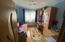 Apartament decomandat, 68 mp, parcare, balcon 6 mp, Codlea 