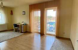 Apartament 2 camere decomandate, 2 balcoane, etaj intermediar, parcare, Calea Baciului 
