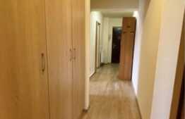Apartament 2 camere decomandate, 2 balcoane, etaj intermediar, parcare, Calea Baciului 