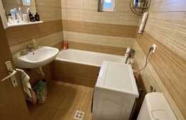 Apartament 2 camere decomandate, 2 balcoane, etaj intermediar, parcare, Calea Baciului 