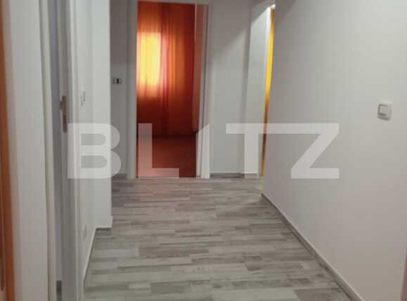 Apartament de închiriat 4 camere Centrul Civic - 66027AI | BLITZ Brașov | Poza1