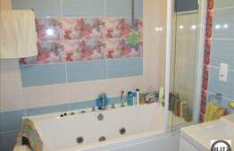 Apartament 3 camere, decomandat, 85 mp utili, cu garaj inclus, zona Alverna