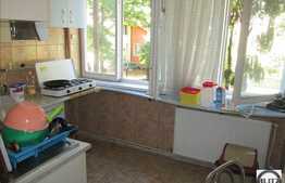 3 camere, 58 mp, etaj intermediar, zona strazii Hateg!