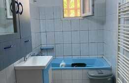 Apartament cu 3 camere, în zona străzii Petuniei cu parcare inclusă