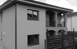 Casa de vanzare, 120 mp, 350 mp teren, zona de case, acces usor la bus!