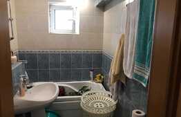 Apartament 3 camere, decomandat, zona Astra