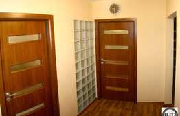 Vanzare apartament zona Piata Hermes, 80 mp 4 camere decomandate. Loc de parcare