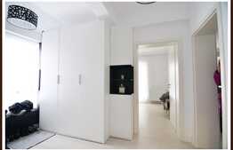 Apartament 3 camere, 73 mp, zona Tractorul