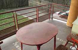 3 camere, 121 mp, 2 terase, garaj, etaj intermediar, zona strazii Alverna