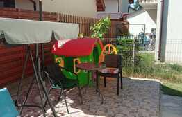 Casa tip duplex. 3 camere, Brasov, zona Triaj