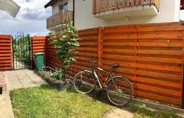 Casa tip duplex. 3 camere, Brasov, zona Triaj