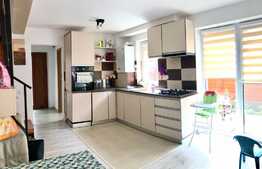 Casa tip duplex. 3 camere, Brasov, zona Triaj