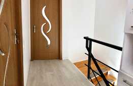 Casa tip duplex. 3 camere, Brasov, zona Triaj