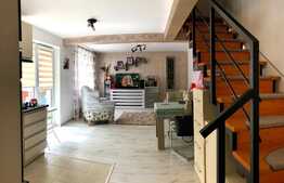 Casa tip duplex. 3 camere, Brasov, zona Triaj