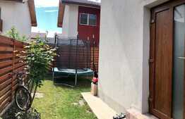 Casa tip duplex. 3 camere, Brasov, zona Triaj