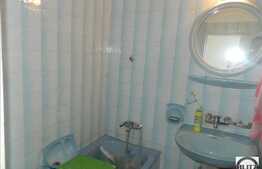 Garsoniera 27 mp, etaj intermediar, zona strazii Bucuresti!